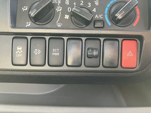 日野 デュトロ 2RG-XZU710M(2WD)の写真38