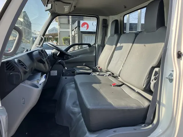 日野 デュトロ 2RG-XZU710M(2WD)の写真45