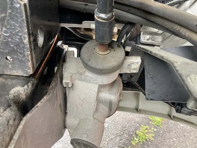 いすゞ エルフ TPG-NNR85AN(2WD)の写真16