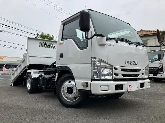 いすゞ エルフ TPG-NKR85AN(2WD)の写真3