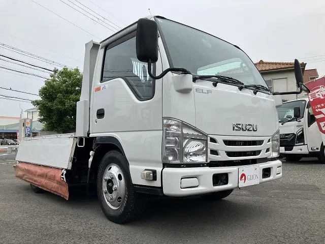 いすゞ エルフ TPG-NKR85AN(2WD)の写真17