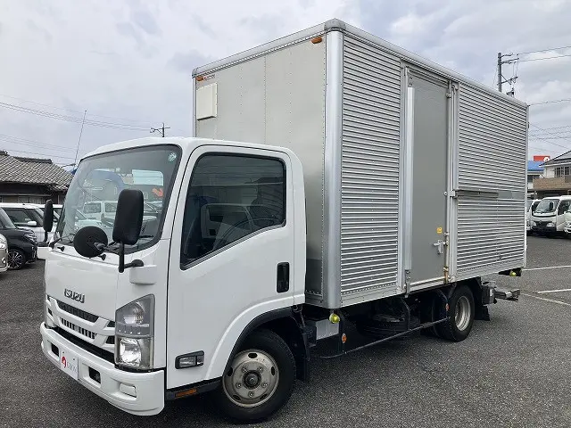 いすゞ エルフ TPG-NPR85AN(2WD)の写真6