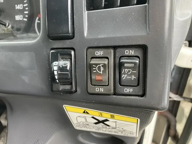 いすゞ エルフ TPG-NPR85AN(2WD)の写真33