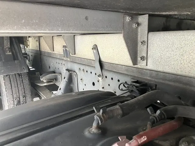 いすゞ エルフ TPG-NPR85AN(2WD)の写真46