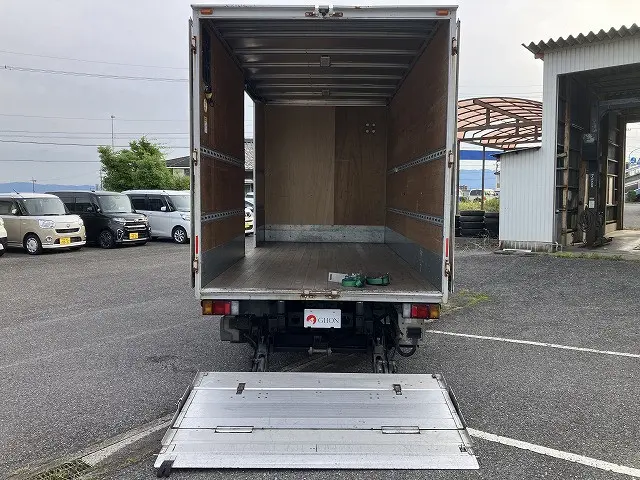 いすゞ エルフ TPG-NPR85AN(2WD)の写真2