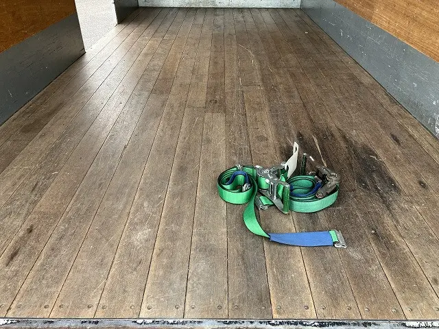 いすゞ エルフ TPG-NPR85AN(2WD)の写真20