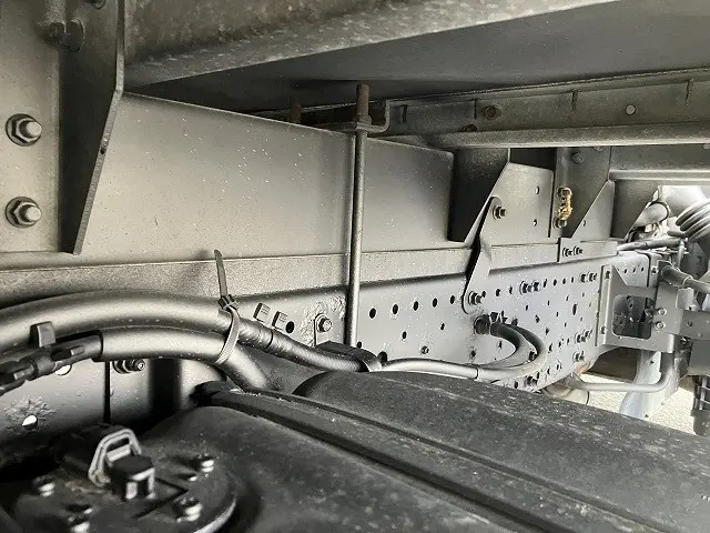 いすゞ エルフ TPG-NPR85AN(2WD)の写真32