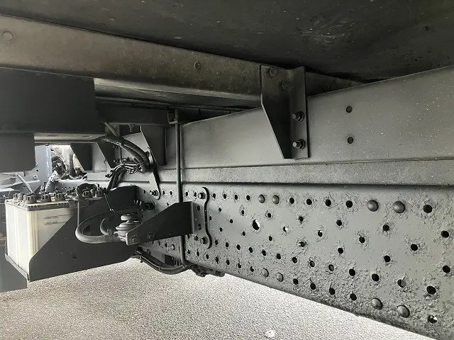 いすゞ エルフ TPG-NPR85AN(2WD)の写真34