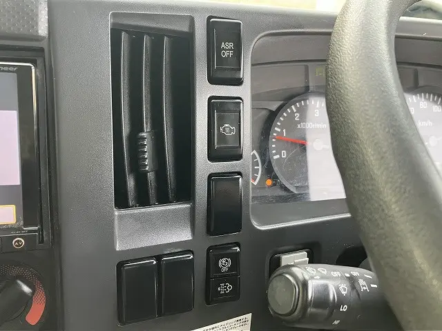 いすゞ エルフ TPG-NPR85AN(2WD)の写真46