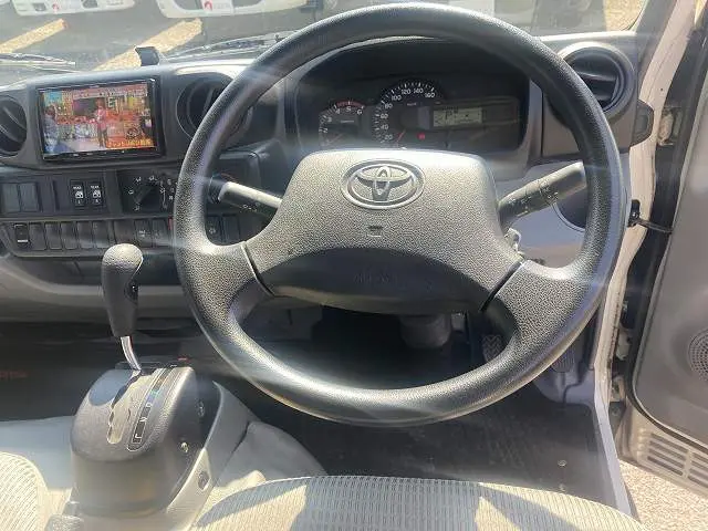 トヨタ トヨエース LDF-KDY281(4WD)の写真35