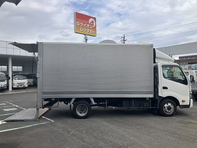 トヨタ ダイナ TDG-XZU712(2WD)の写真5