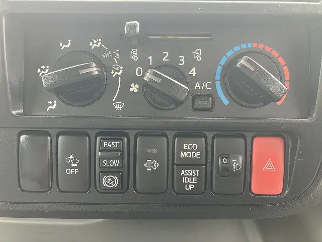 トヨタ ダイナ TDG-XZU712(2WD)の写真42