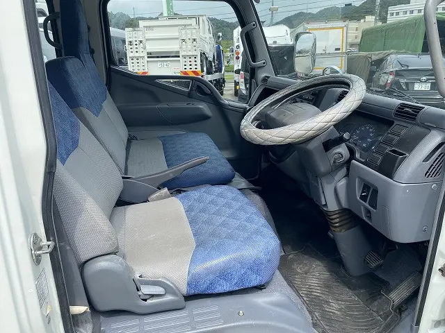 三菱 キャンター PA-FB70BB(2WD)の写真21