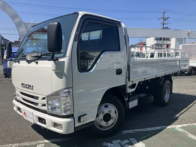 いすゞ エルフ 2RG-NKR88A(2WD)の写真1