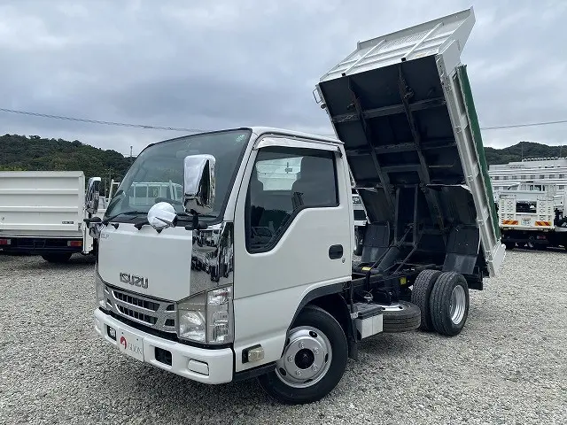 いすゞ エルフ SKG-NKR85AN(2WD)の写真1