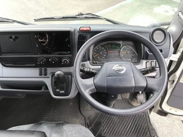 日産 アトラス TPG-FGA2W(4WD)の写真38