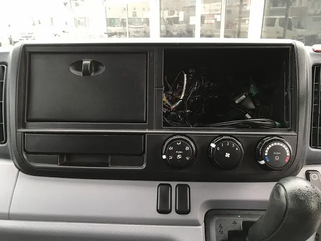 日産 アトラス TPG-FGA2W(4WD)の写真40