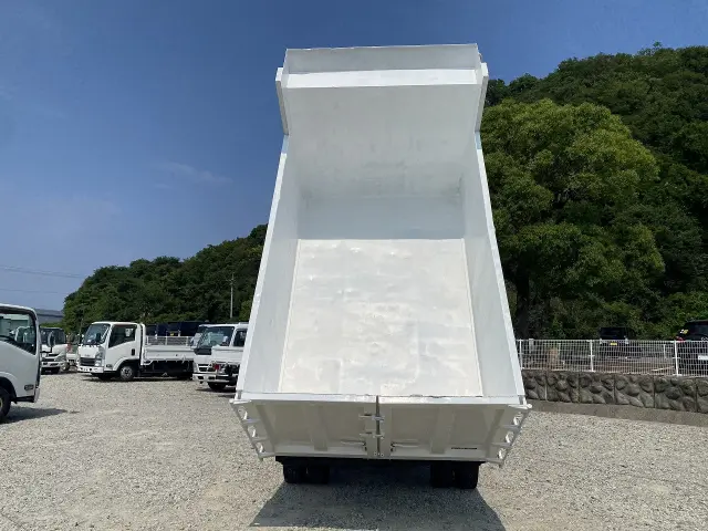 いすゞ フォワード 2RG-FRR90S1(2WD)の写真7