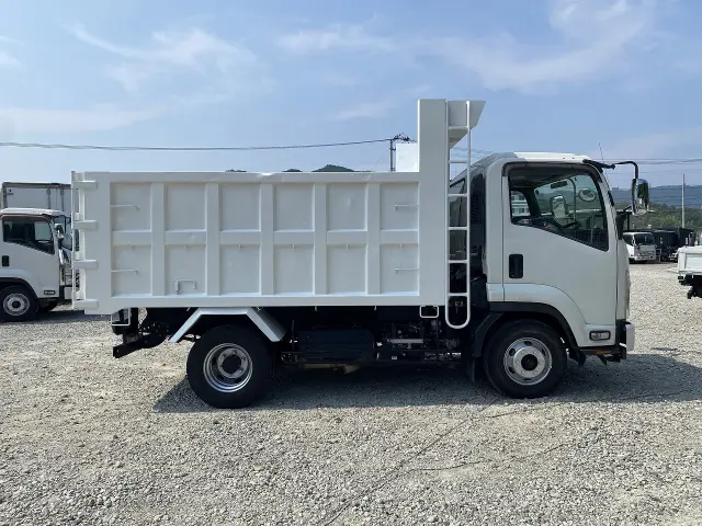 いすゞ フォワード 2RG-FRR90S1(2WD)の写真12