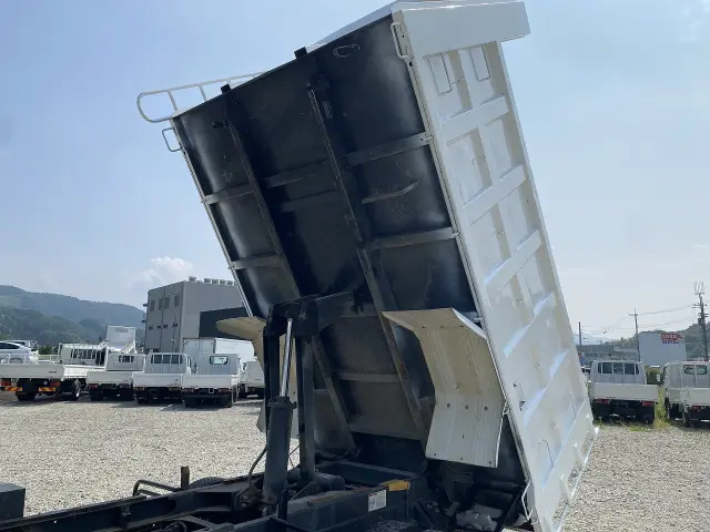 いすゞ フォワード 2RG-FRR90S1(2WD)の写真19