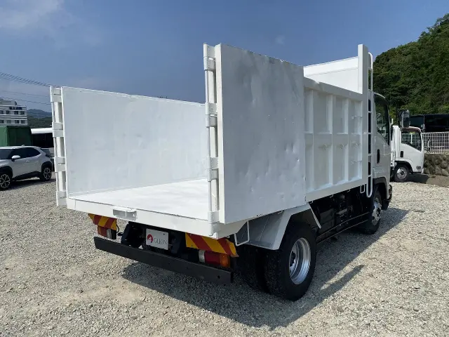 いすゞ フォワード 2RG-FRR90S1(2WD)の写真35