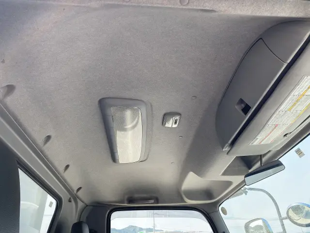 いすゞ フォワード 2RG-FRR90S1(2WD)の写真39