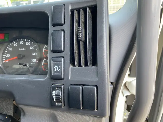 いすゞ フォワード 2RG-FRR90S1(2WD)の写真43