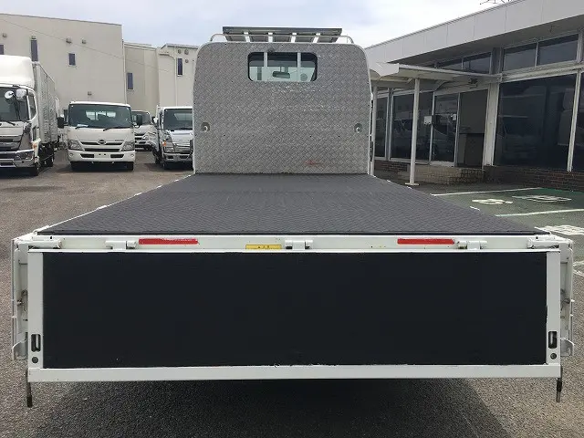三菱 キャンター TPG-FBA20(2WD)の写真12