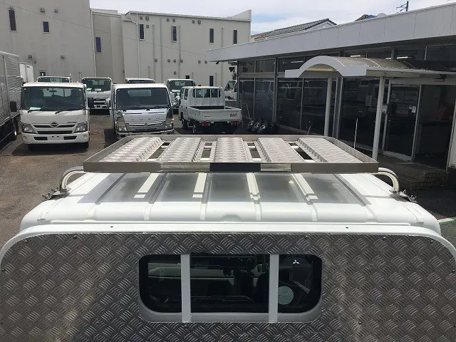 三菱 キャンター TPG-FBA20(2WD)の写真20