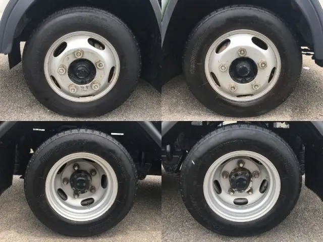 三菱 キャンター TPG-FBA20(2WD)の写真28