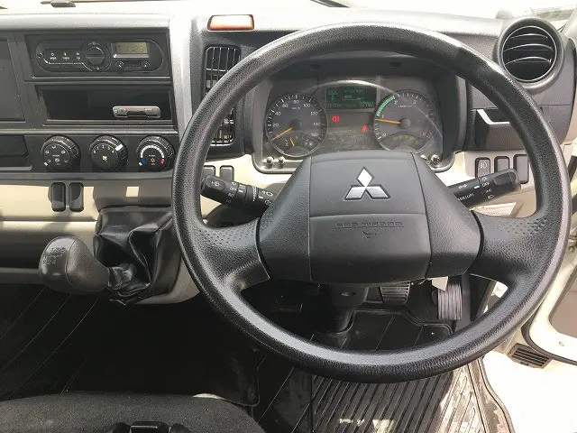 三菱 キャンター TPG-FBA20(2WD)の写真41