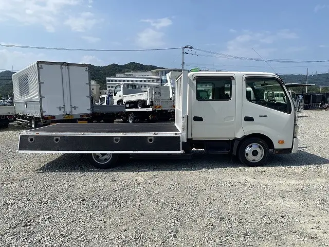 日野 デュトロ SKG-XZU710M(2WD)の写真12