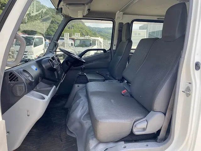 日野 デュトロ SKG-XZU710M(2WD)の写真33