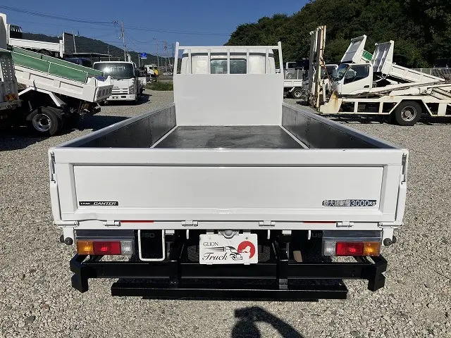 三菱 キャンター 2PG-FEAV0(2WD)の写真7
