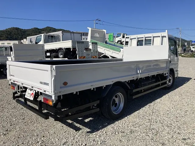 三菱 キャンター 2PG-FEAV0(2WD)の写真8