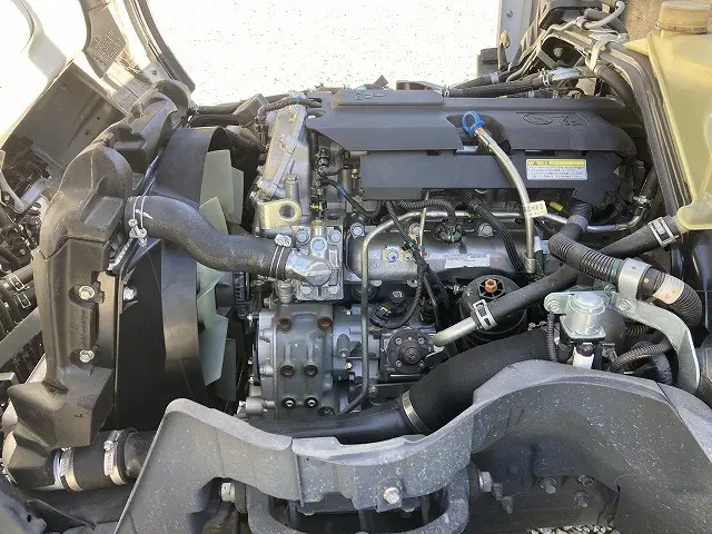 三菱 キャンター 2PG-FEAV0(2WD)の写真17