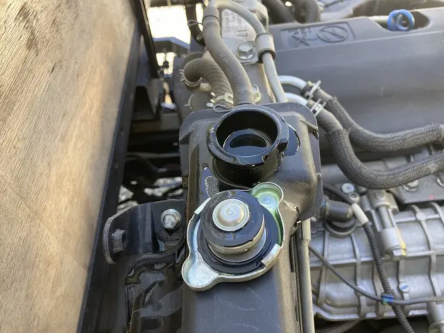 三菱 キャンター 2PG-FEAV0(2WD)の写真20