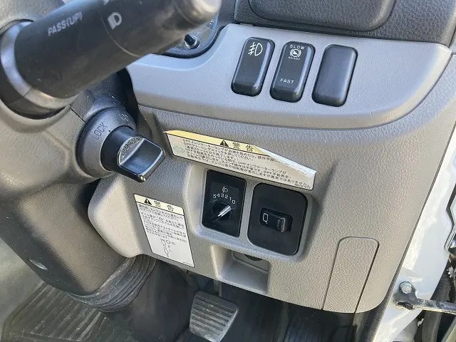 三菱 キャンター 2PG-FEAV0(2WD)の写真29