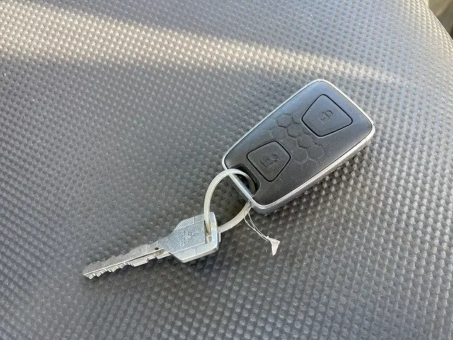 三菱 キャンター 2PG-FEAV0(2WD)の写真30