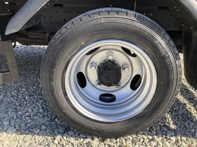 三菱 キャンター 2PG-FEAV0(2WD)の写真43