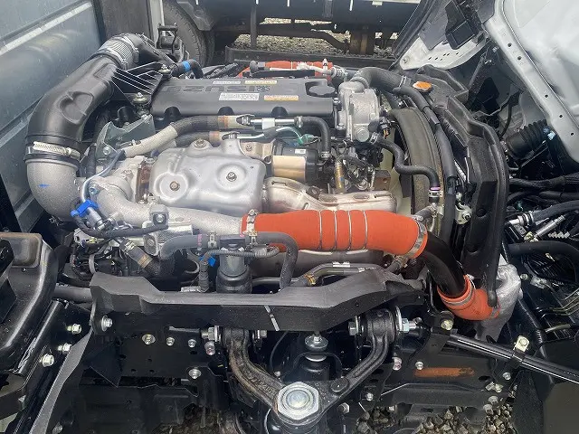 いすゞ エルフ 2RG-NJR88A(2WD)の写真21