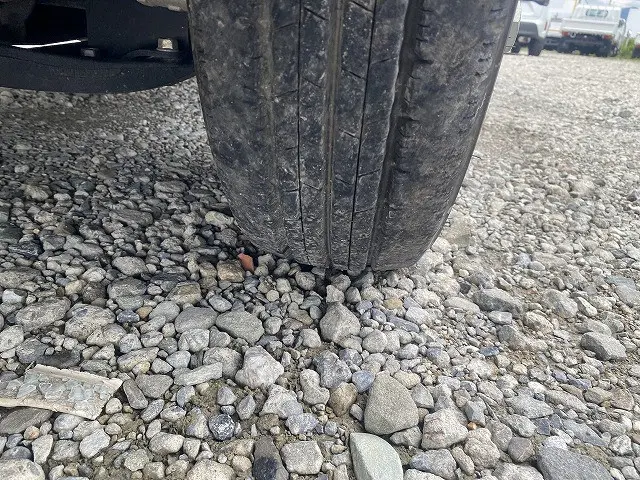 いすゞ エルフ 2RG-NJR88A(2WD)の写真48
