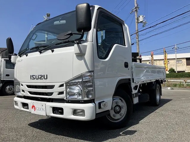 いすゞ エルフ 2RG-NJR88A(2WD)の写真1