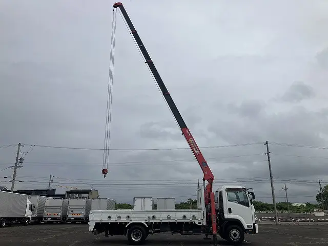 いすゞ フォワード TKG-FRR90S2(2WD)の写真21