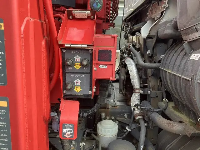 いすゞ フォワード TKG-FRR90S2(2WD)の写真32