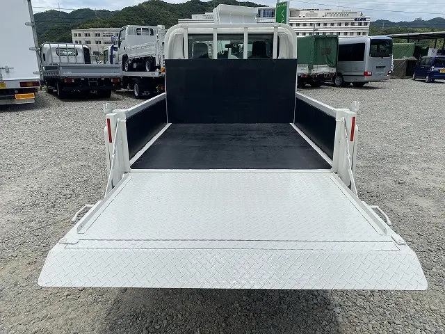 日野 デュトロ 2RG-XZU605M(2WD)の写真24