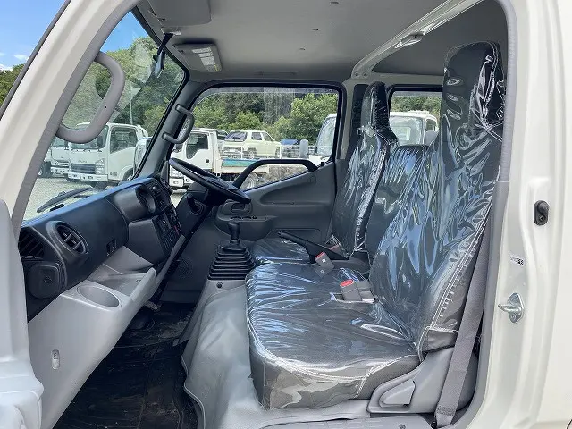 日野 デュトロ 2RG-XZU605M(2WD)の写真38