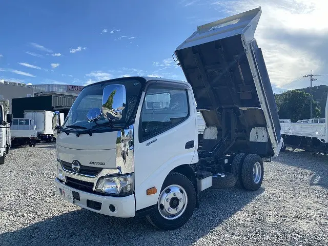 日野 デュトロ TKG-XZU620T(2WD)の写真1