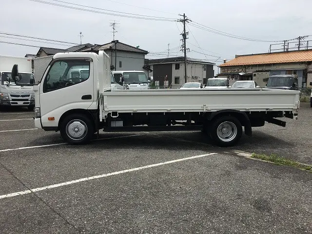 日野 デュトロ 2RG-XZU655M(2WD)の写真7