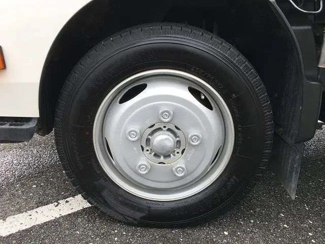 日野 デュトロ 2RG-XZU655M(2WD)の写真29